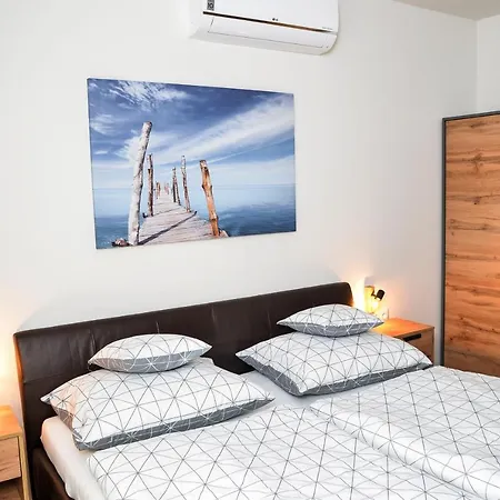 Apartament Foeldi Paradicsom Vendeghaz *