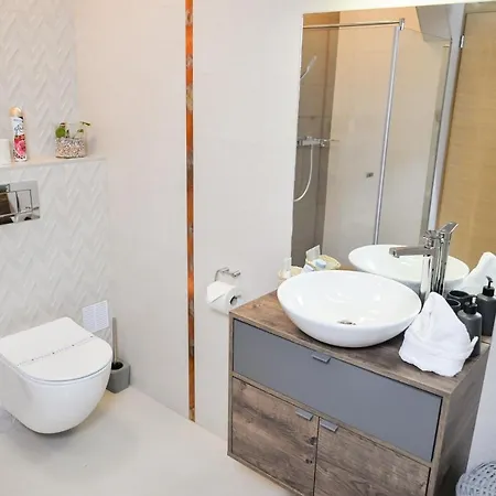 Apartment Foeldi Paradicsom Vendeghaz