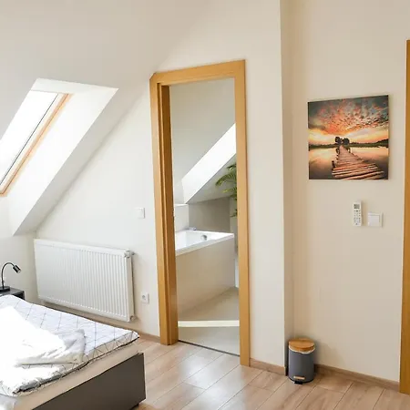 Apartment Foeldi Paradicsom Vendeghaz Hajduszoboszlo